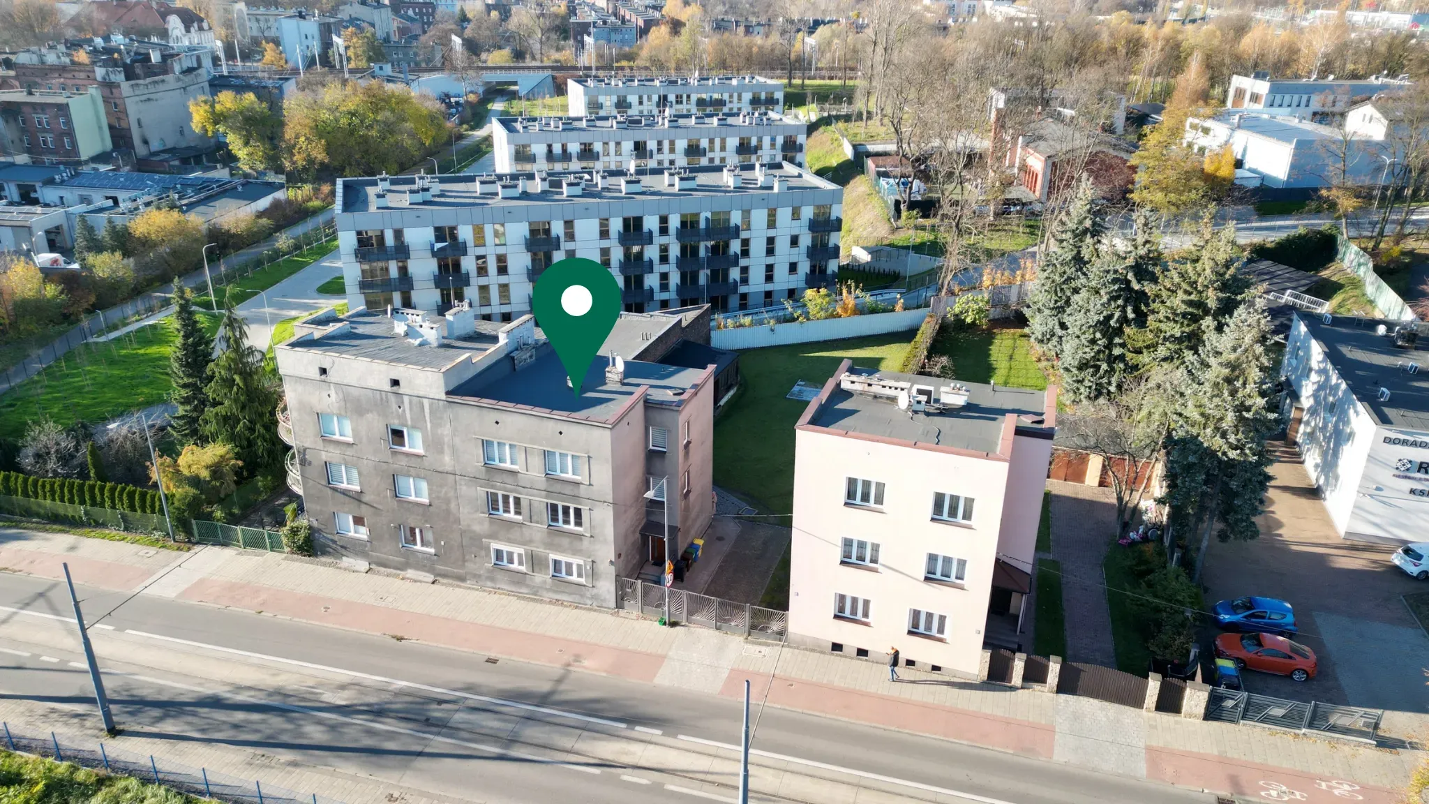 Budynek w idealnej lokalizacji