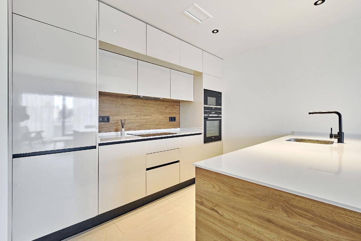 InveSpain 1403 - zdjęcie 4