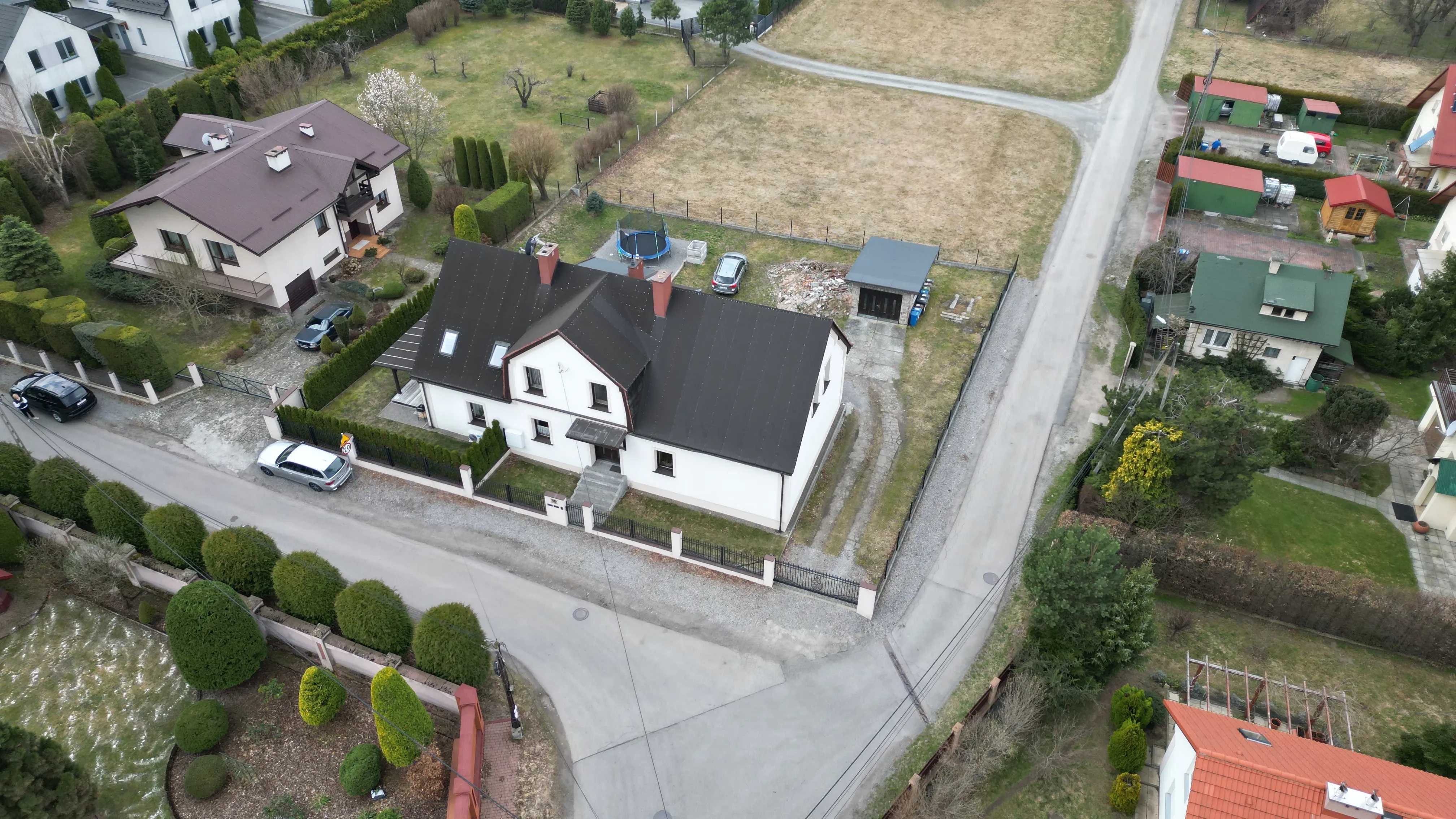 Wyjątkowy dom z historią | 318 m² | duża działka 997 m²